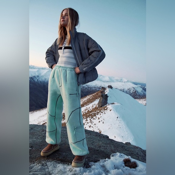 FP Movement by Free People- Hit The Slopes Pants- Glacial Mist - Picture 2 of 12
